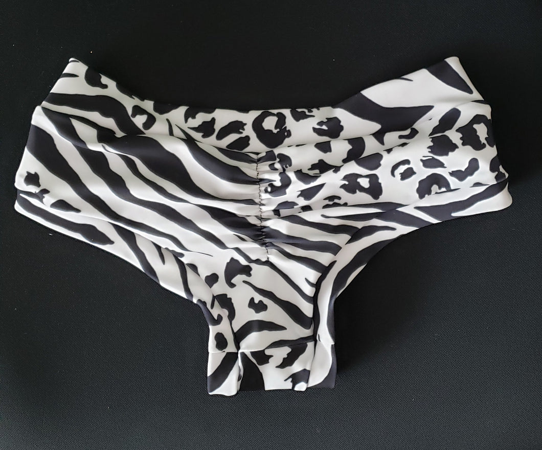 Large ZEBRA PRINT SHORTS - FINAL SALE